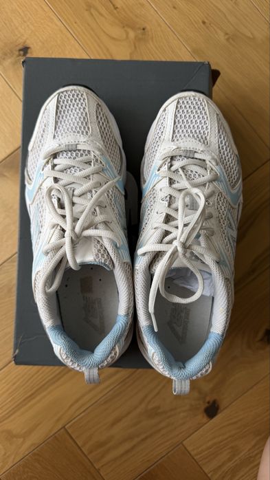 Кроссовки new balance
