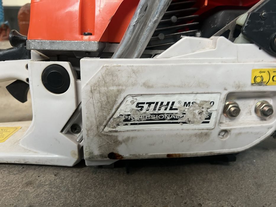 Продается  бензопила новая