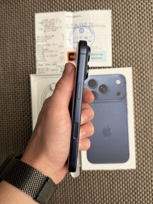 НОВ! *ЛИЗИНГ* iPhone 17 Pro 256Gb Deep Blue 24М ГАРАНЦИЯ