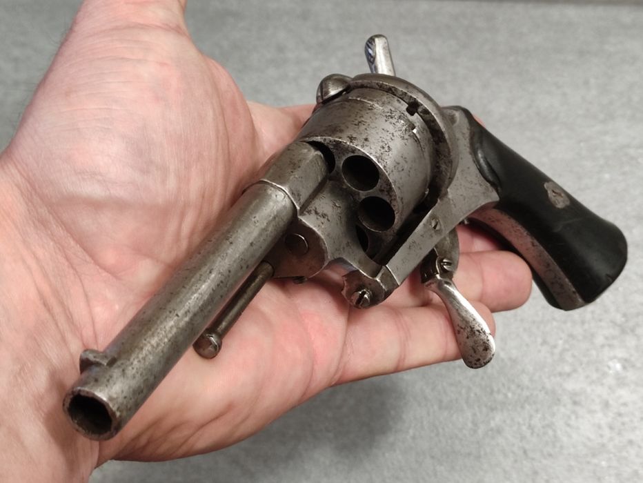 Lefaucheux / Белгийски  Револвер / Пищов