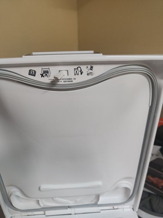 Masina spalat rufe AEG verticala