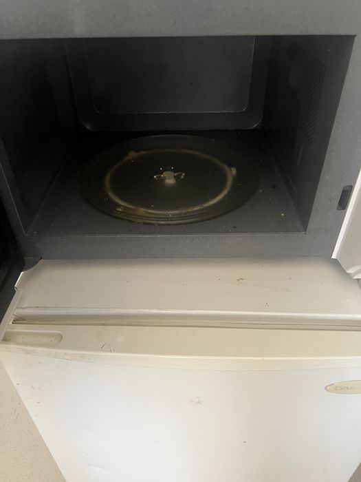 Продам Микроволновую печь