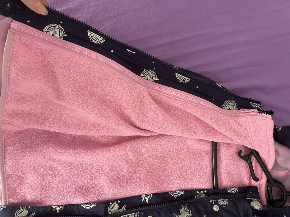 Преходни якенца за момиченце.