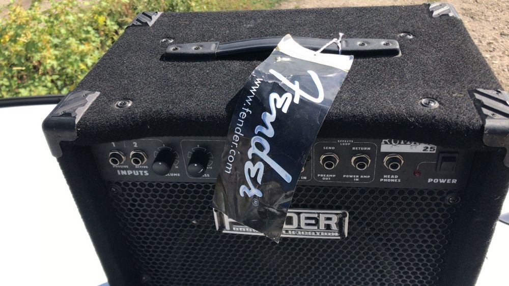 Roland cube 15 și Fender NOI amplificatore chitara