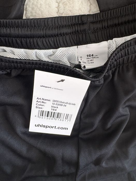 Uhlsport къси панталонки