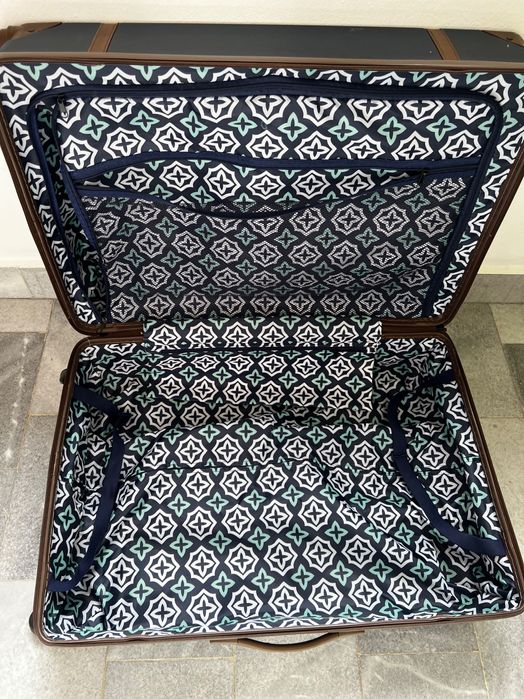 Голям Твърд куфар за багаж