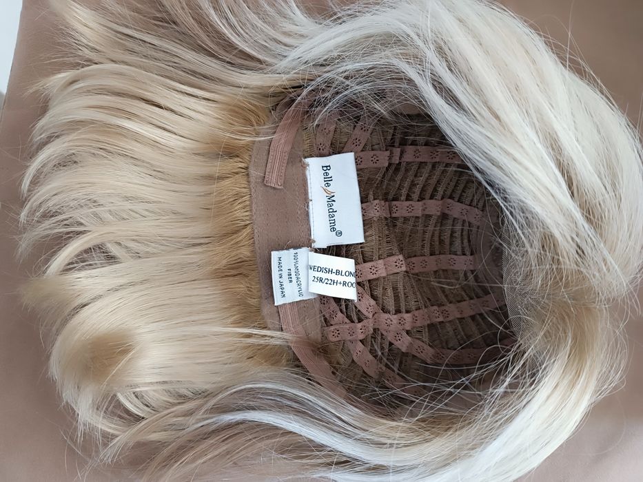 Peruca blonda Belle Madame