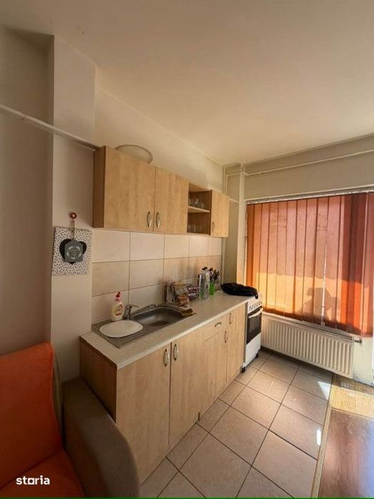 Apartament cochet, etajul 3/5, zona Edgar Quinet