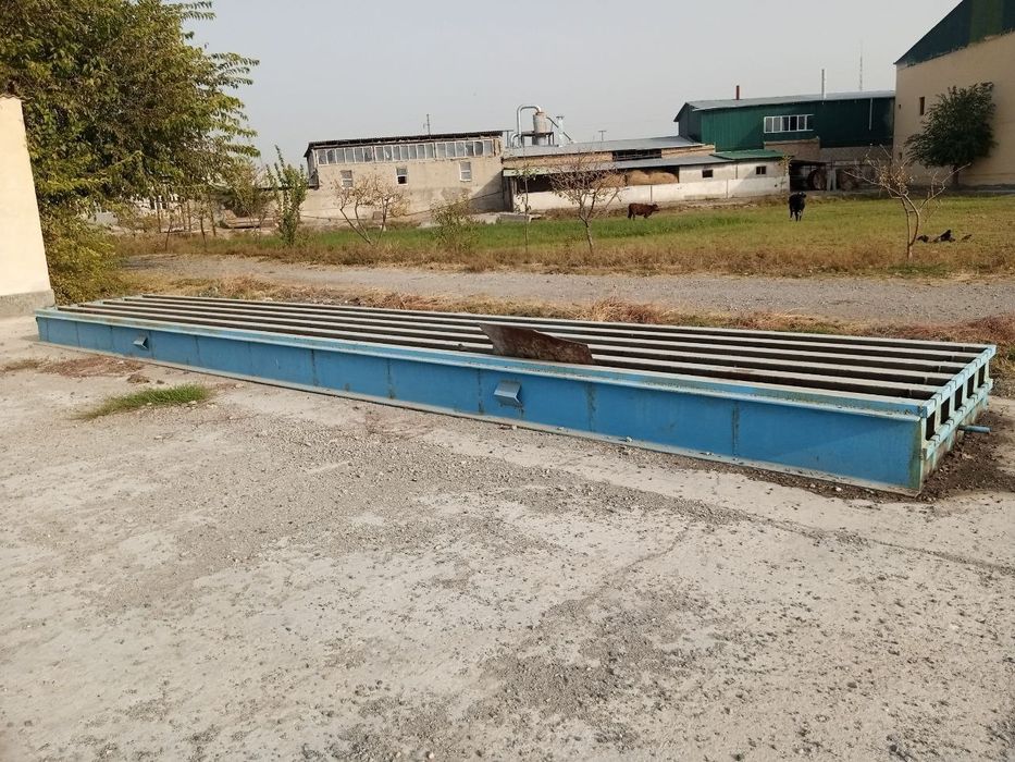 Сталба қолиб сотилади 11м  5талик