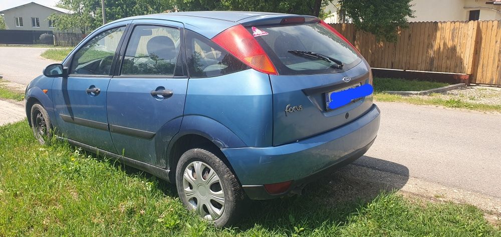 Vând Ford Focus 1.4 benzină