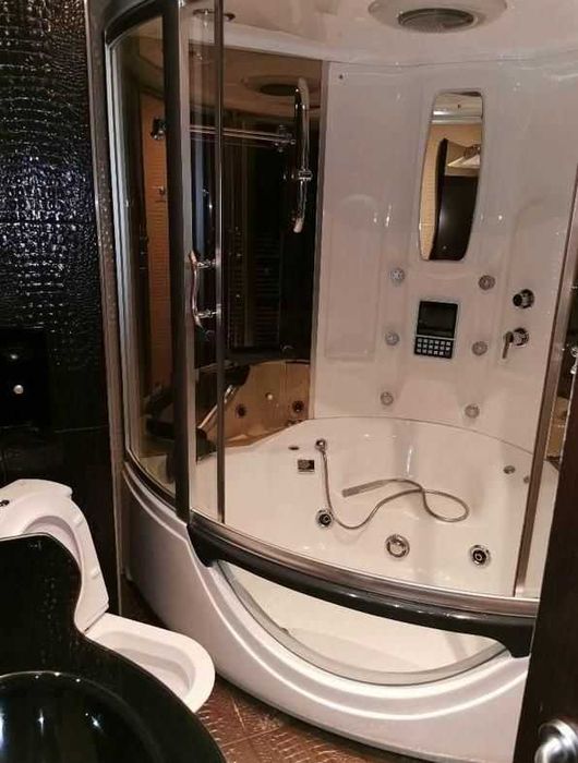 Продава се Тристаен апартамент в София, Хладилника - 105 кв.м за 1943 €/кв.м - Снимка #8