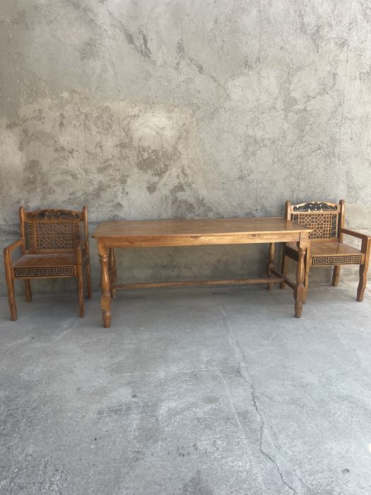 Стол кресло хороши состояние