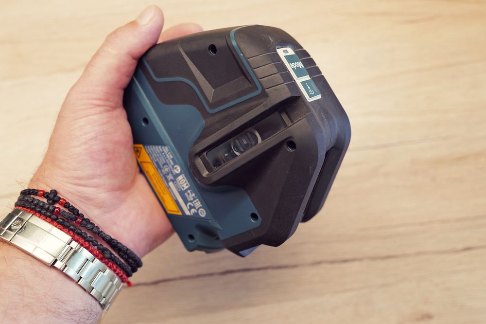 Bosch GLL 3-50 nivela Laser profesionala 3 axe rosu rigips