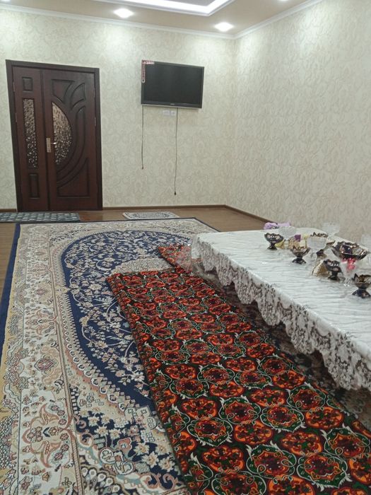 Срочно уй сотилади хонадон жудаям файизли 3.5 сотих 6 хонали