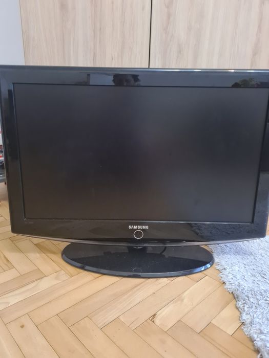 Телевизор Самсунг 32 инча