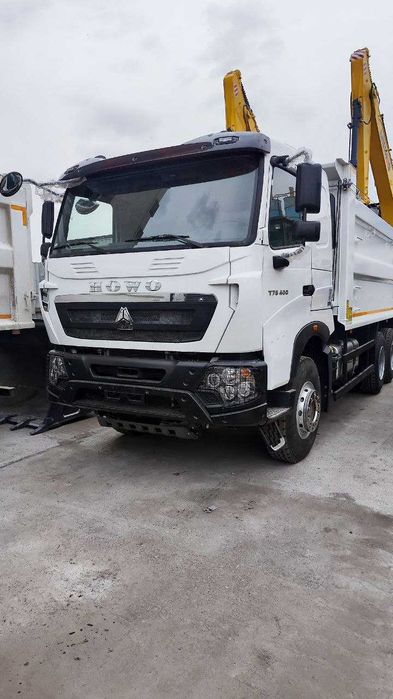 Самосвал Howo-T7S 6x4 - 25 т / 20 куб.м Sunhunk янги