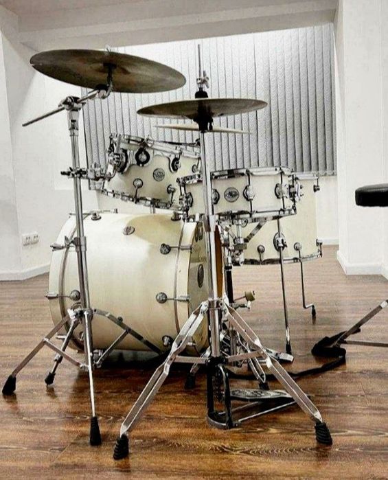 Original DW drums.SOTILADI.Zvuklari zo'r.