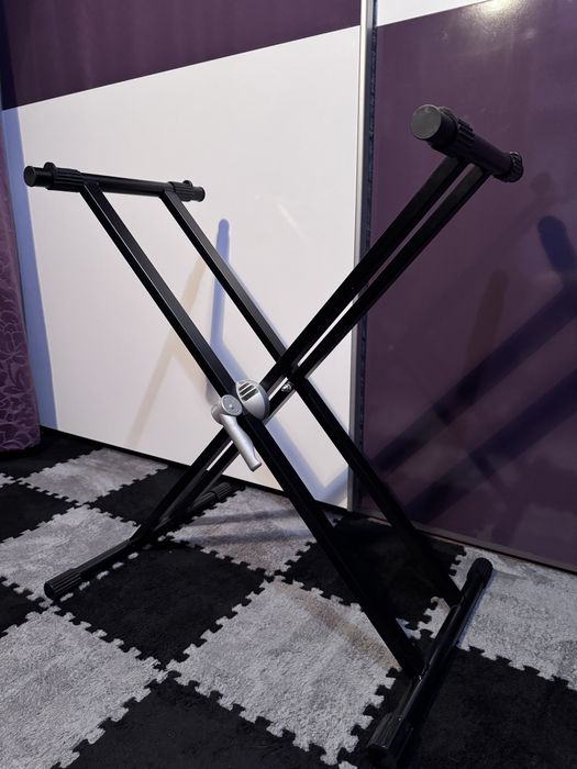 Комплект Дигитално пиано Yamaha P-45 B със стойка, стол и педали