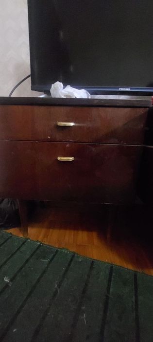 Spalniy mebel sotiladi