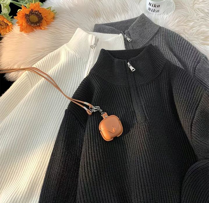 Теплый свитер с застёжкой, унисекс
         •Материал полиэстер.