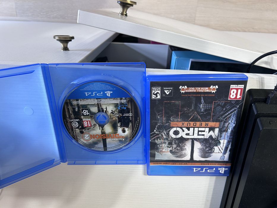 Playstation 4 Pro 1TB