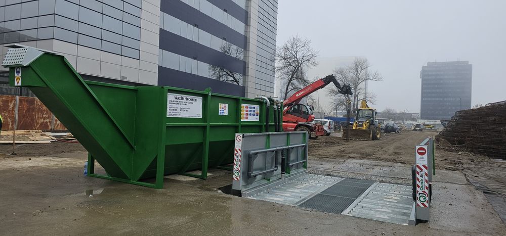 Spalator roti și sasiu camioane pentru santiere constructii