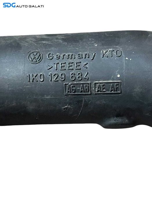Furtun Conducta Tub Tubulatura Racord Admisie Aer Volkswagen Caddy 1.6 FSI BSE BSF 2004 - 2011 Cod 1K0129684AG 1K0129684AH 1K0129684AE [C4127]