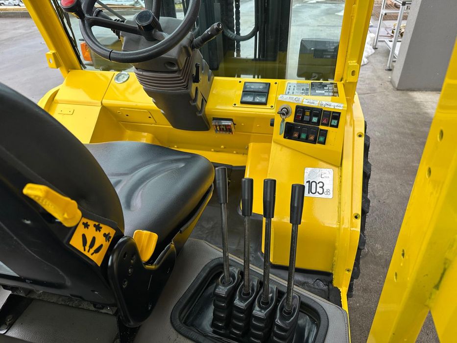 Stivuitor pentru teren accidentat, 3T Diesel Manitou