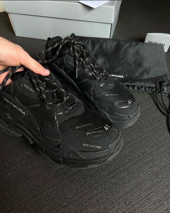 Balenciaga Triple s кецове баленсиага