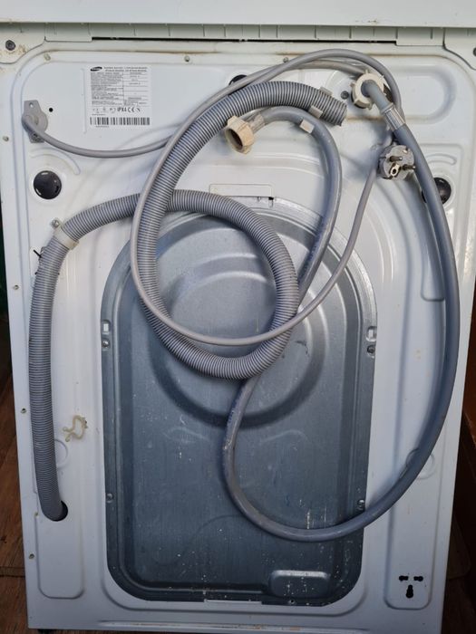 Продам стиральную машинку