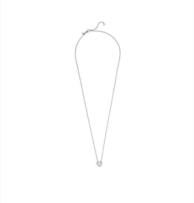 Сребърно дамско колие с верижка и подаръчна опаковка