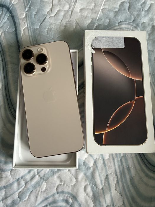 Iphone 16 pro desert ca nou
