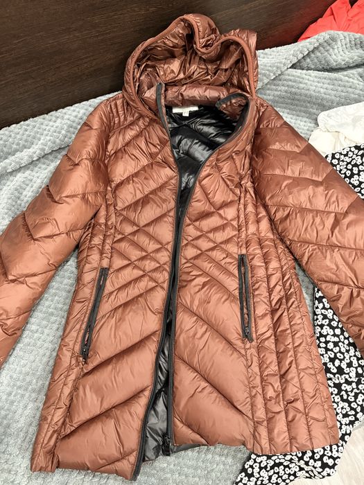 Продам женскую одежду