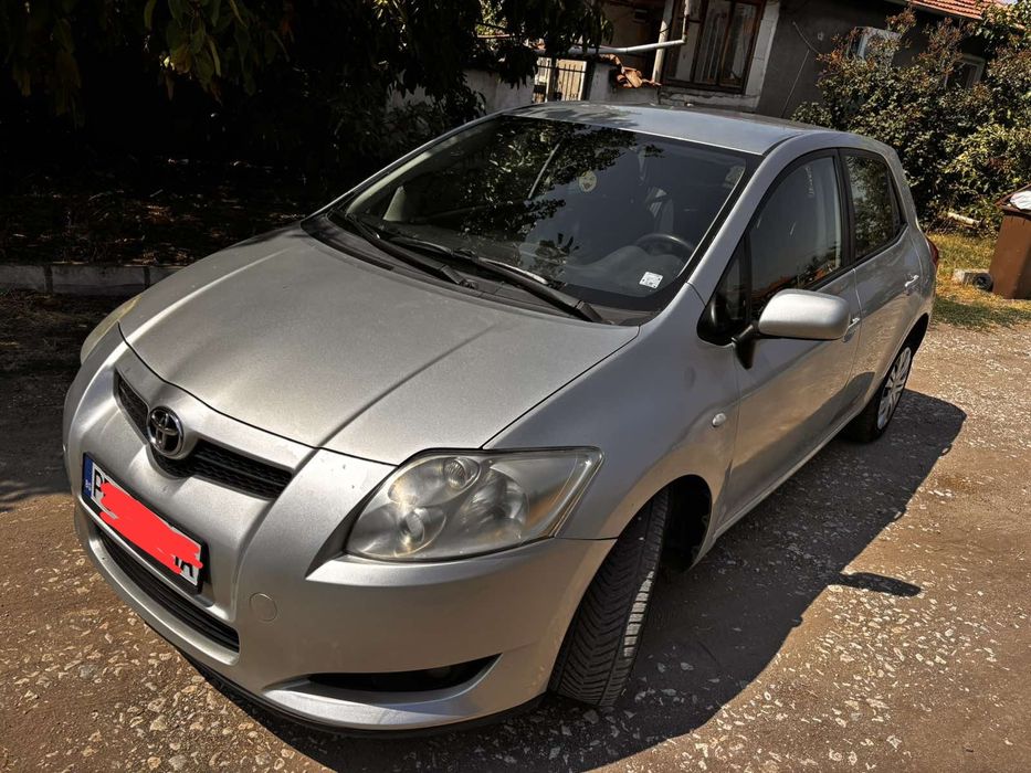 Toyota Auris 2010 – Бензин, Отлично състояние, 139 480 км