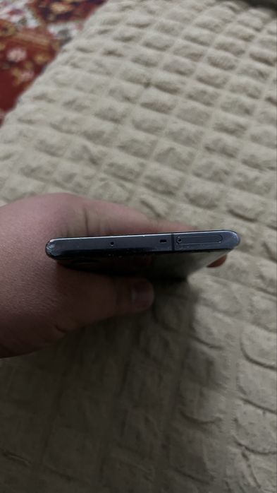 Samsung note 10      12/256