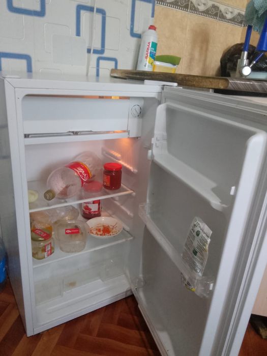 Продам холодильник
