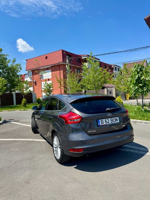 FORD Focus 2015 — imagine 3