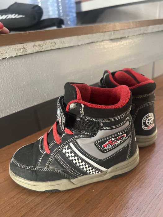 Обувь на мальчика