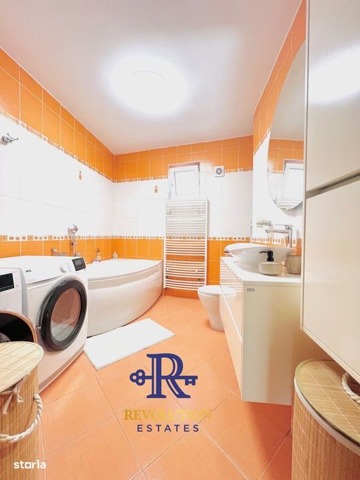 Comision 0! Ap. la cheie, în bloc mic, zonă de case-Grand Hotel Italia