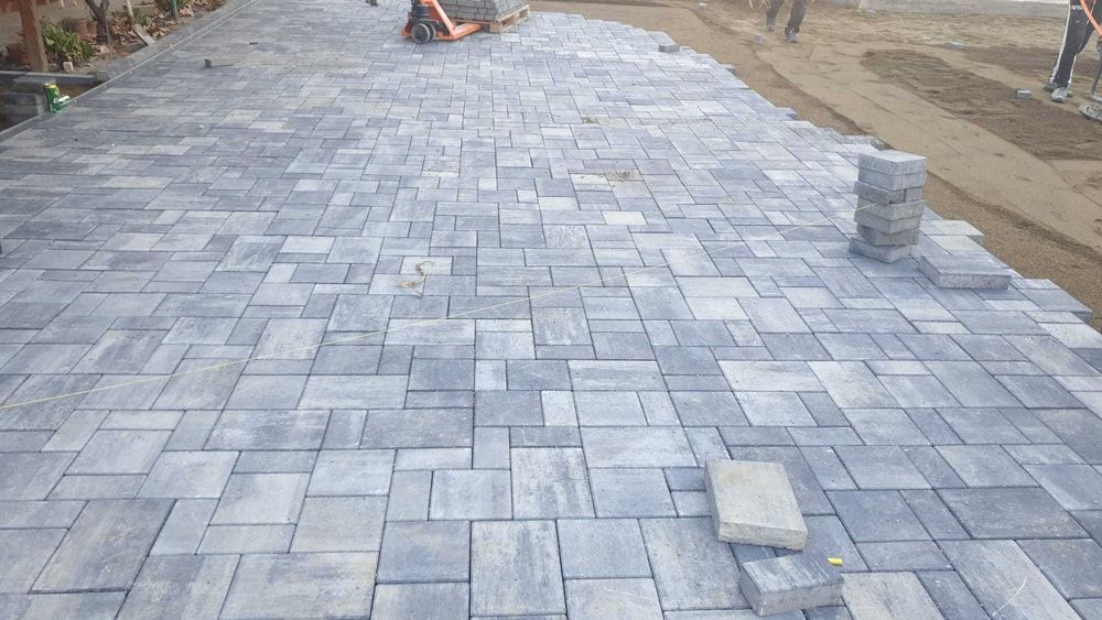 Pavaje moderne preț mic – calitate premium, culori și modele diverse