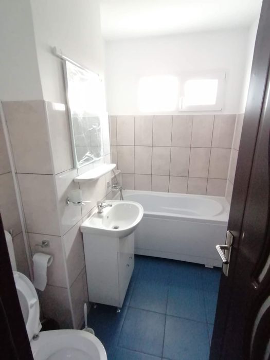 De închiriat apartament 2 camere Cantemir-Pod de Piatră