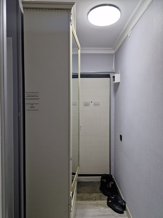 Продам шкаф-прихожую в отличном состоянии.