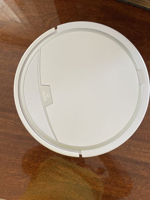 Робот пылесос