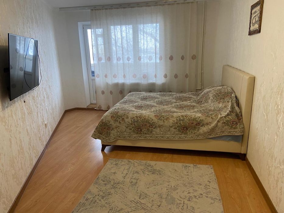 Продам 4 к.кв в 11 микрн