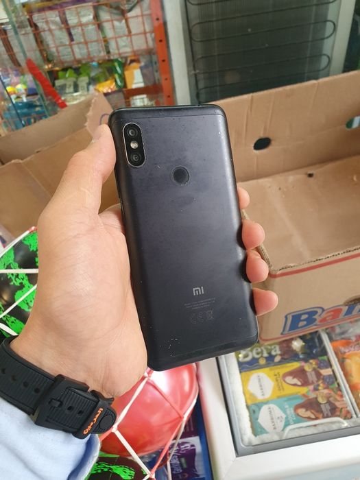 Redmi note 6 Pro 64Gb срочно