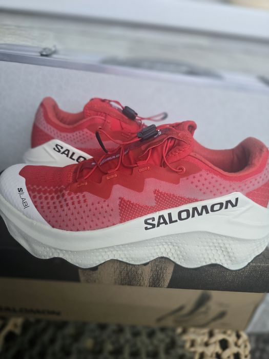 Продам кроссовки SALAMON