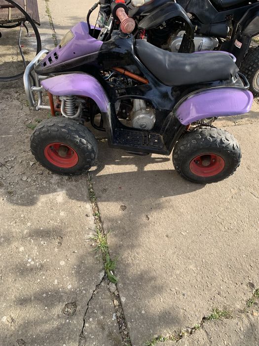 Vand atv 110 cc in stare de functionare