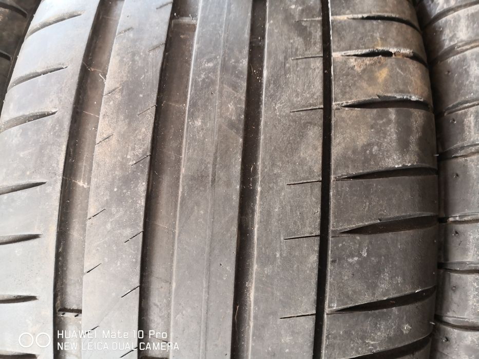 225 40 18 цола Michelin