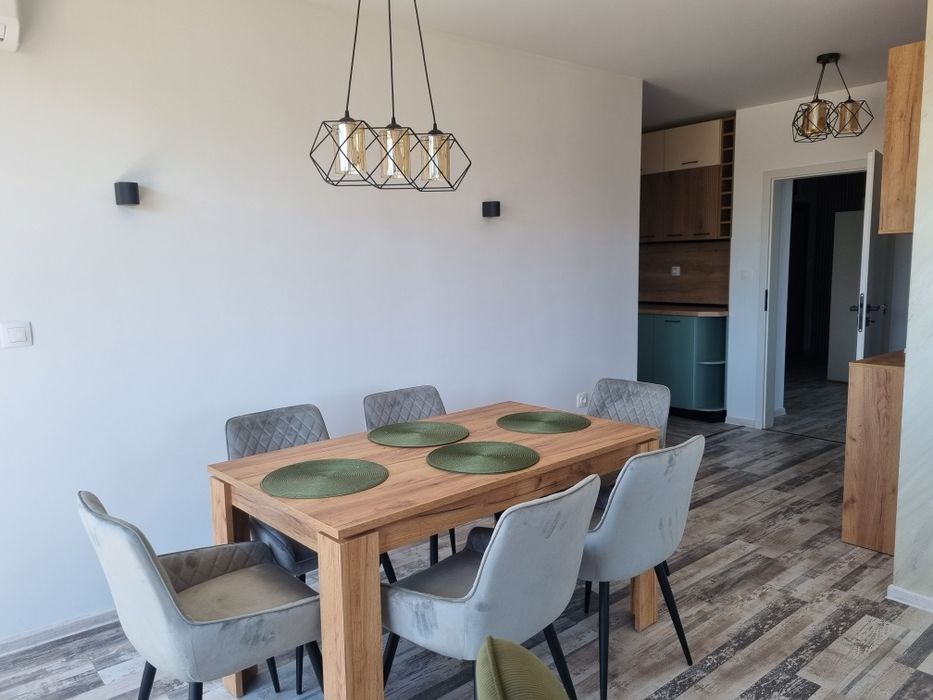 Продава се Тристаен апартамент в Пловдив, Христо Смирненски - 139 кв.м за 1432 €/кв.м - Снимка #2