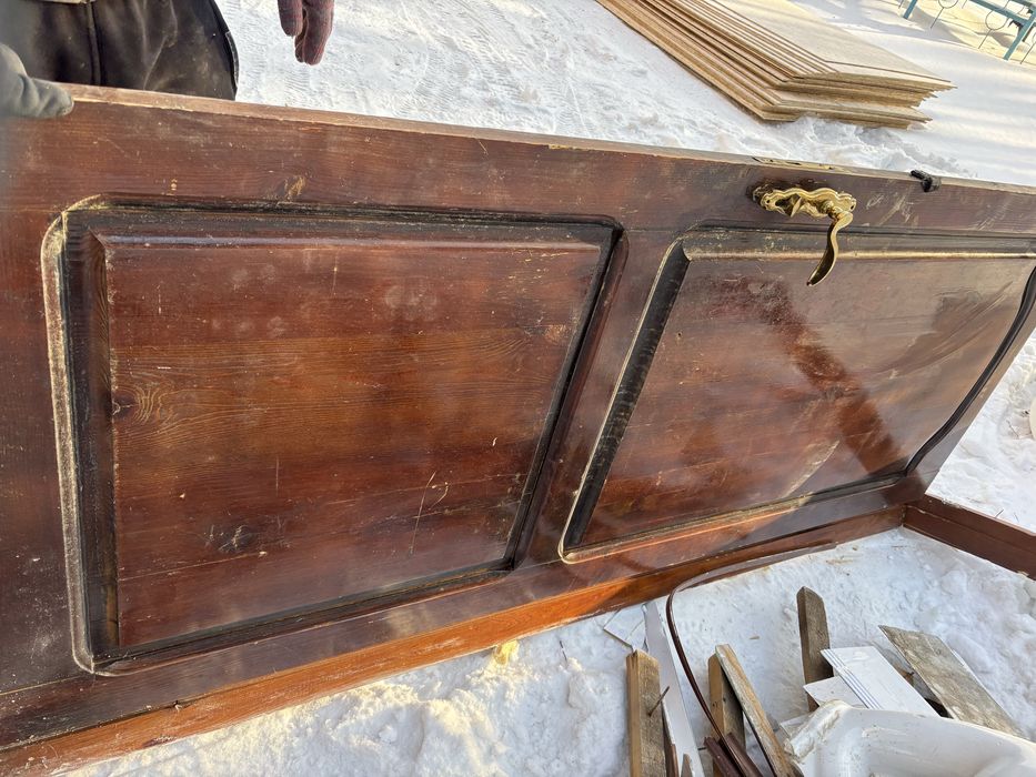 Деревянная дверь  бу